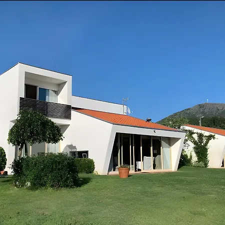 Casa Dos Silencios - Paz E Natureza 펜션 Loivo